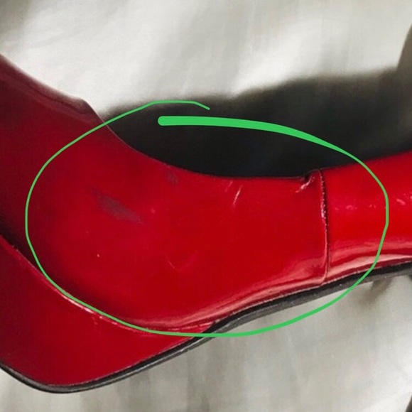 COPY - Red G by Guess Red patent leather platform pumps size 9.5.M .used good c… - Picture 16 of 17